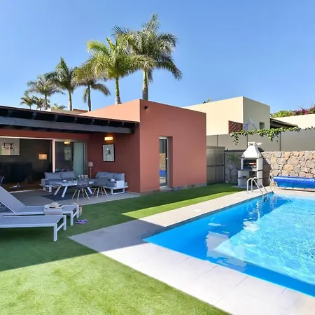 Par 4 Blue Star By Villagrancanaria * 라프라야데알게네구인