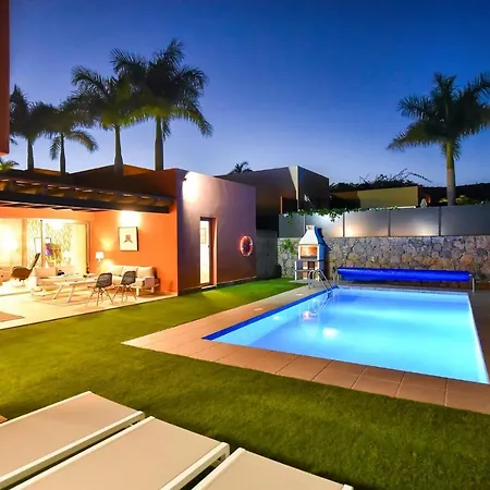 Par 4 Blue Star By Villagrancanaria * 라프라야데알게네구인